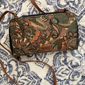 Sakroot crossbody wallet